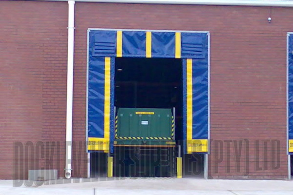 Contact Curtain Shelter