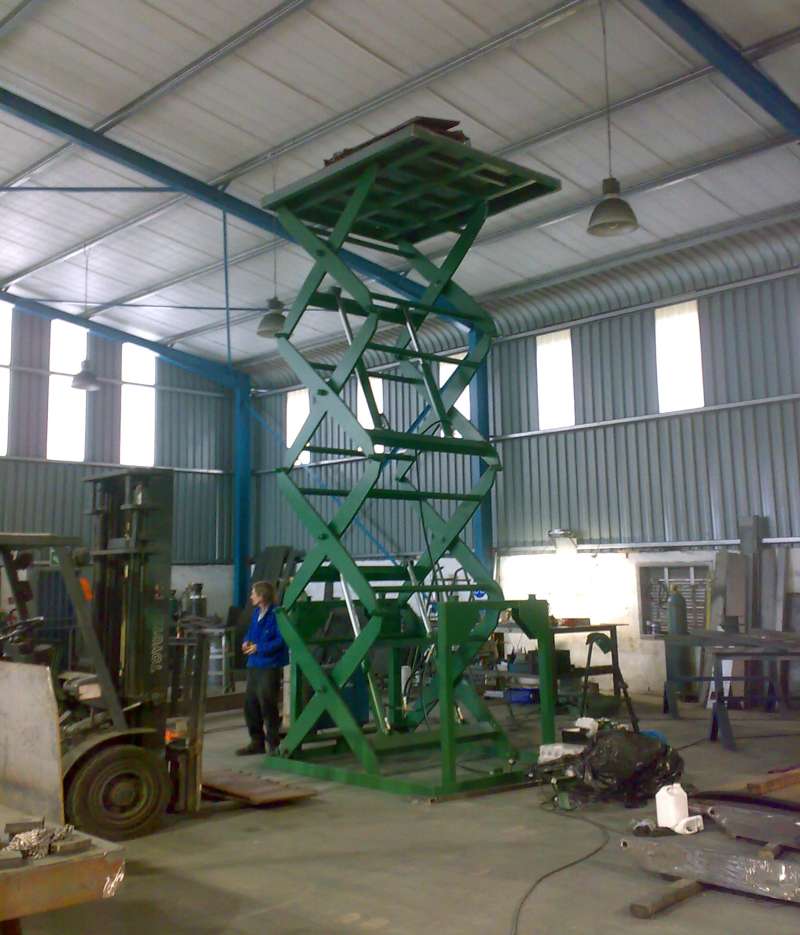 Lift Table / Scissor Lift