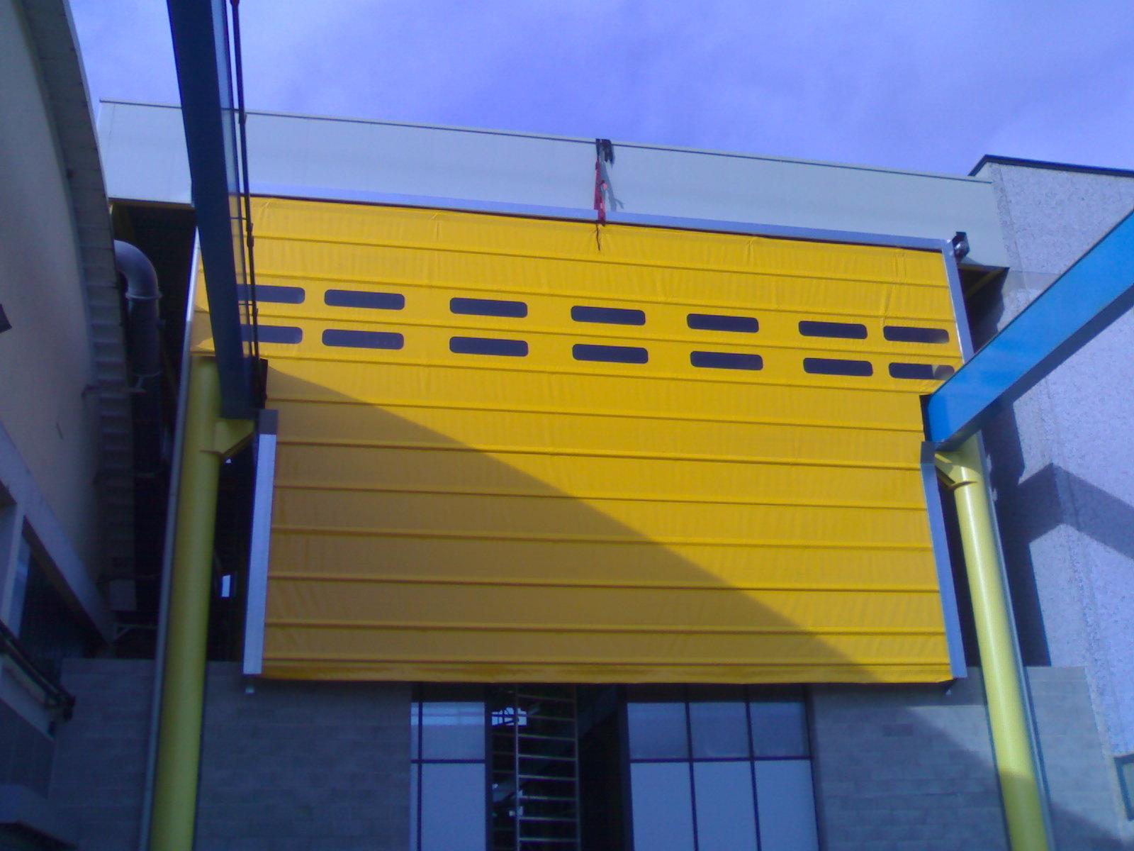 Pack® High-Speed Folding Door - Image 3