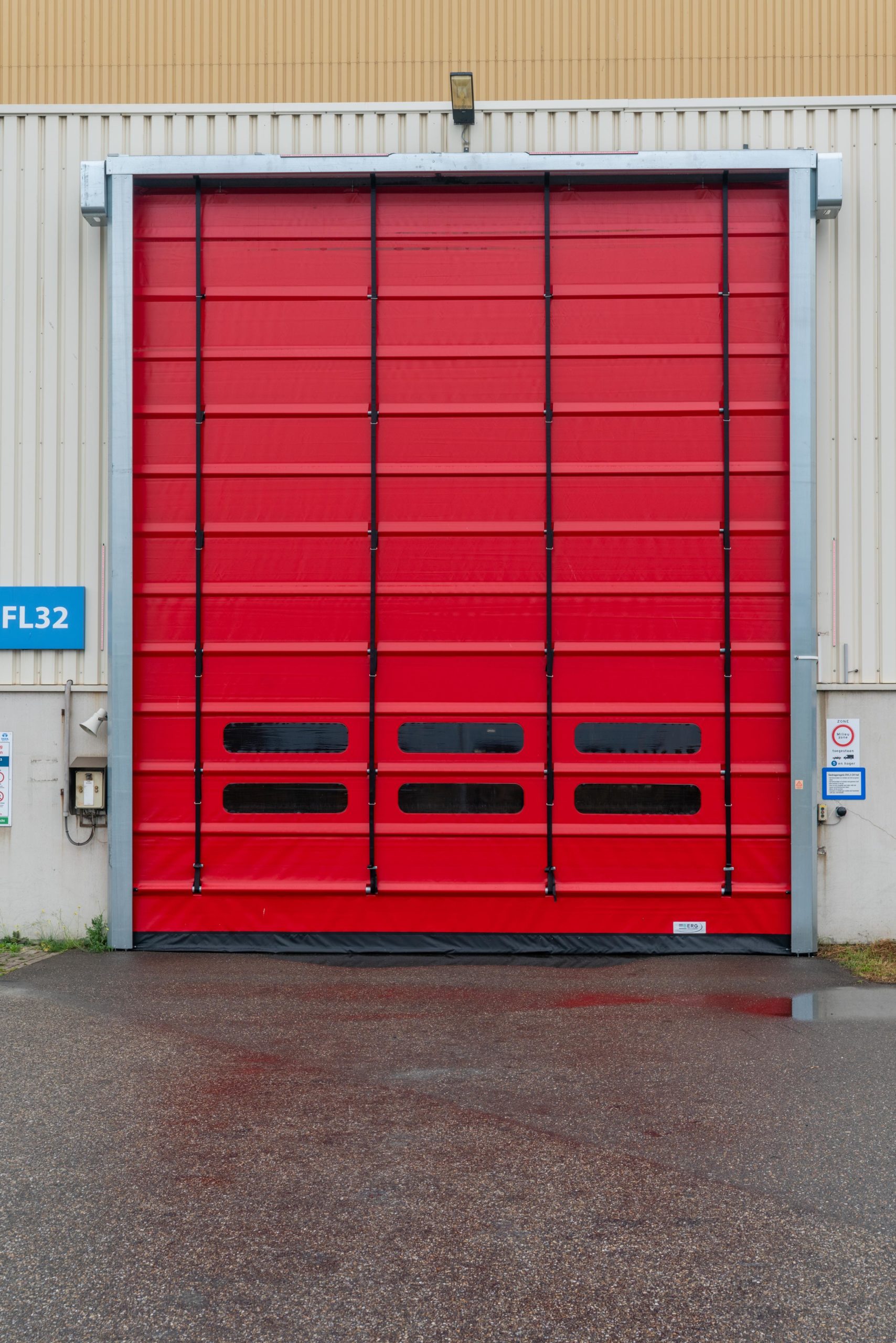 Pack® High-Speed Folding Door - Image 2