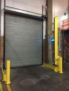 Spill Barrier sealing mechanism